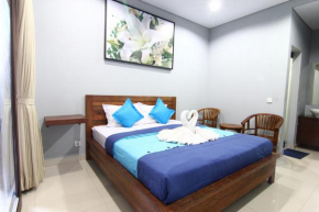  Radha Homestay  Денпасар